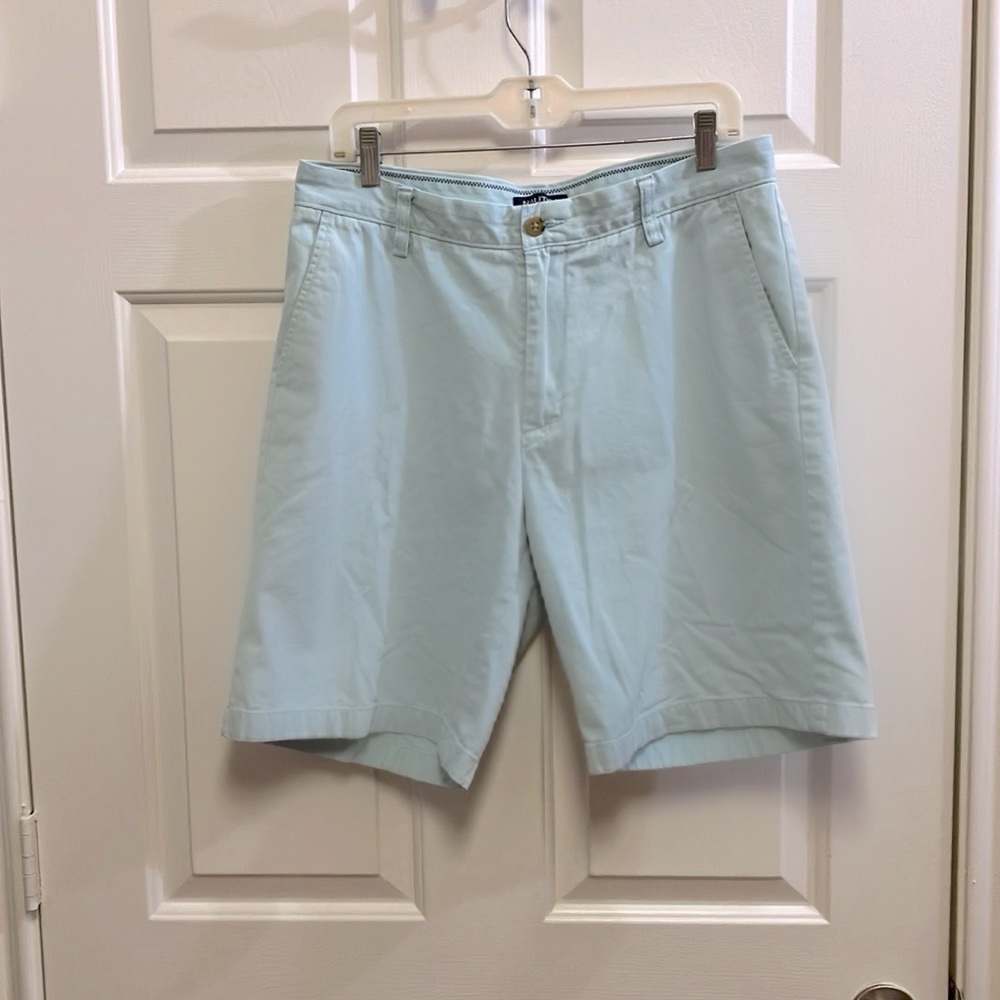 Men's Nautica Classic Fit Light Blue Cotton Deck Shorts 9” Inseam, Size 32